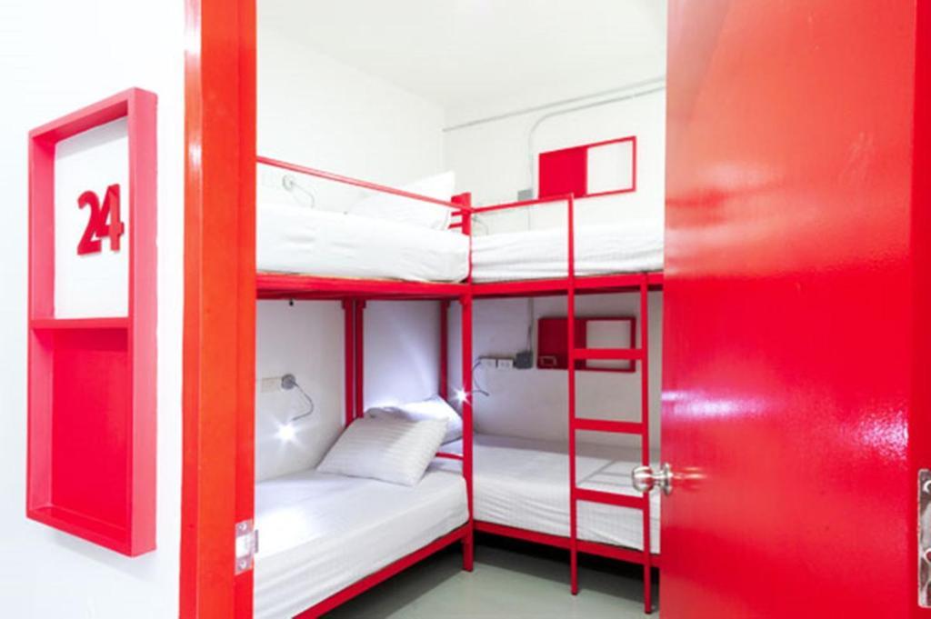 Jellybean Ezy Hostel Sathorn Bangkok Room photo